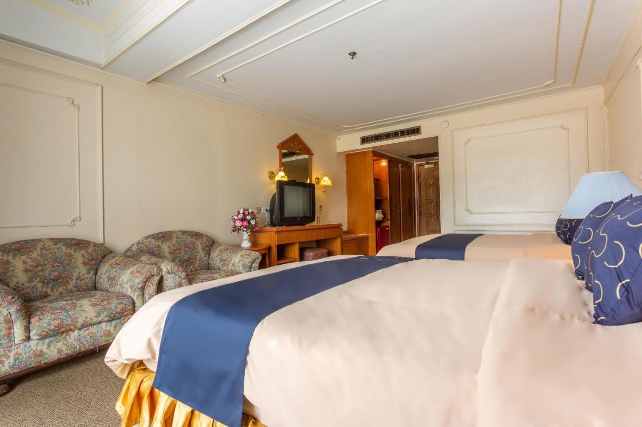 Capital O 1115 Wang Thong Hotel Maesai Мае Сай Екстериор снимка