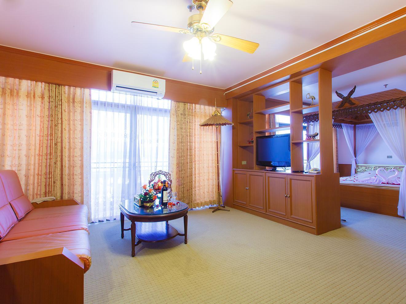 Capital O 1115 Wang Thong Hotel Maesai Мае Сай Екстериор снимка